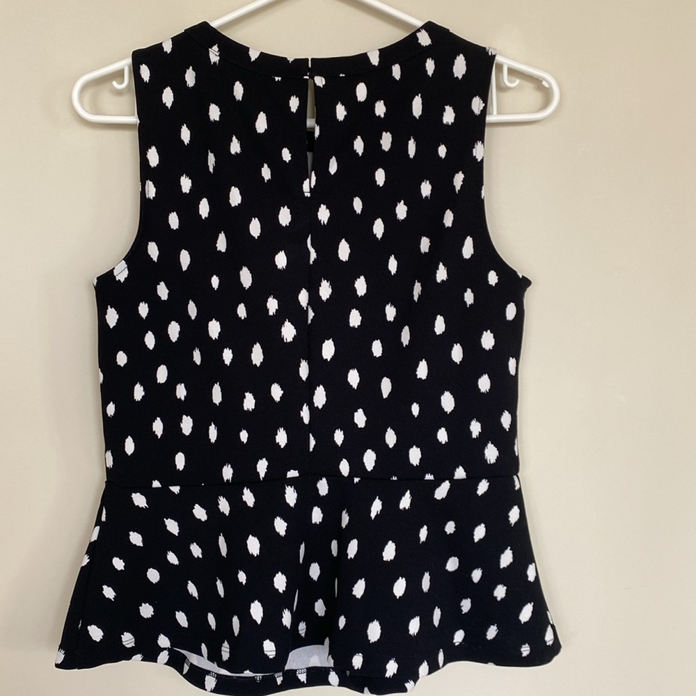 Banana Republic Black and White Polka Dot Sleeveless Top, Size XS - Picture 4 of 8